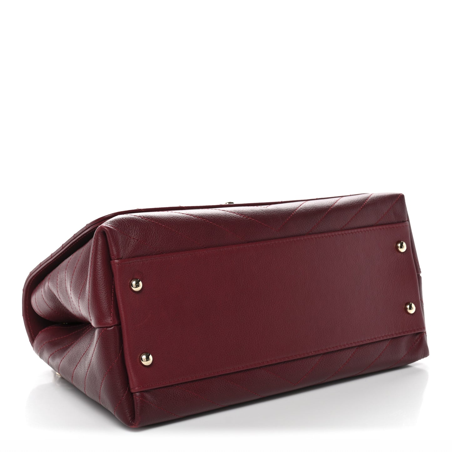Grained Calfskin Stitched Chevron Medium Chic Top Handle Flap Red
