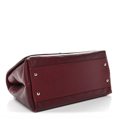 Chanel Grained Calfskin Stitched Chevron Medium Chic Top Handle Flap Red 4 of 11