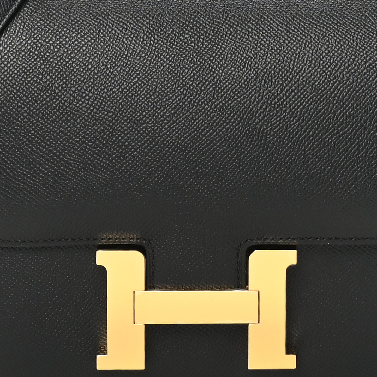 Epsom Constance 24 Black