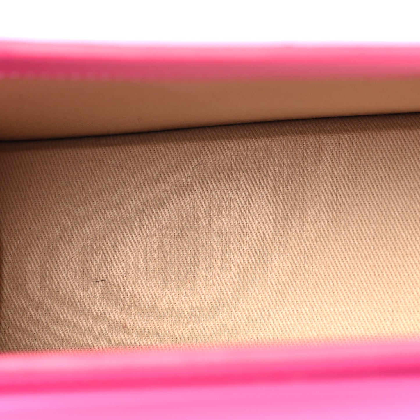 Smooth Calfskin Le Chiquito Noeud Neon Pink