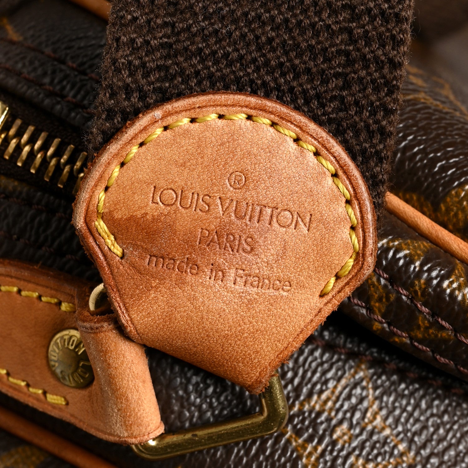 Louis Vuitton Monogram Reporter PM 7 of 12