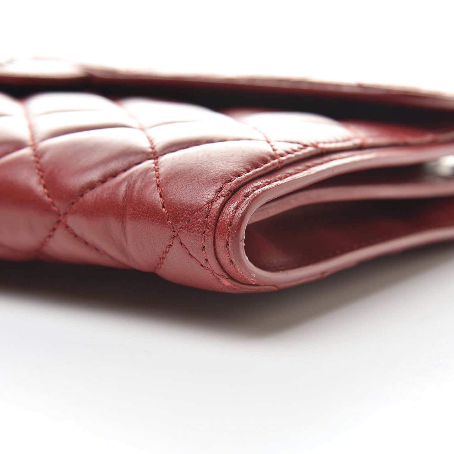 Lambskin Quilted Citizen Zip Flap Red