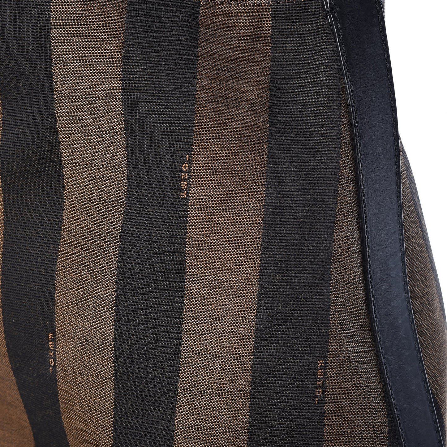 Pequin Cuoio Vegetale Large Hobo Tobacco Rosso Black