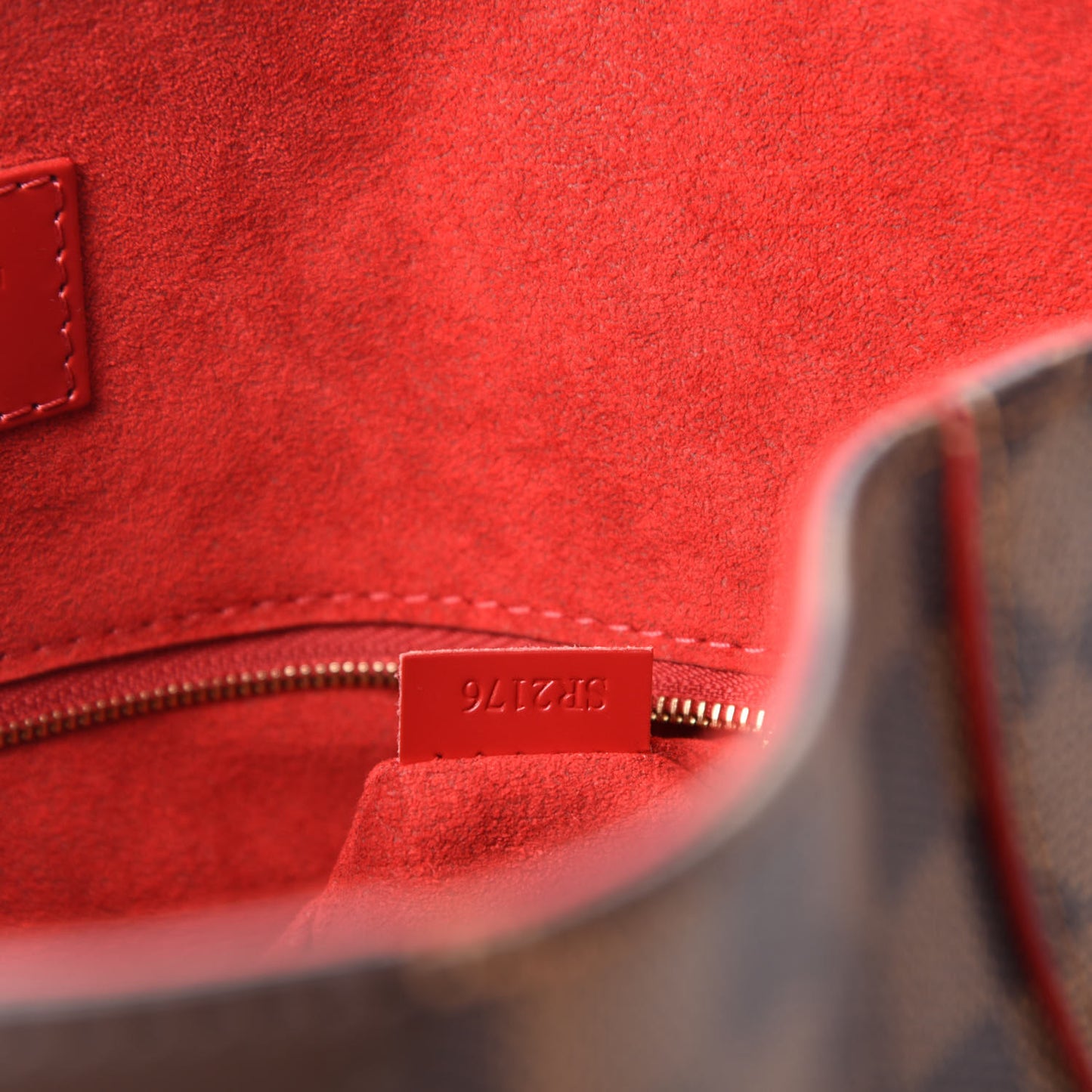Damier Ebene Caissa Hobo Cherry