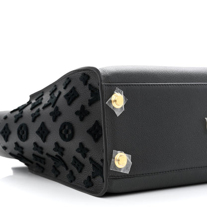 Louis Vuitton Calfskin Monogram Tufting On My Side Black 8 of 10