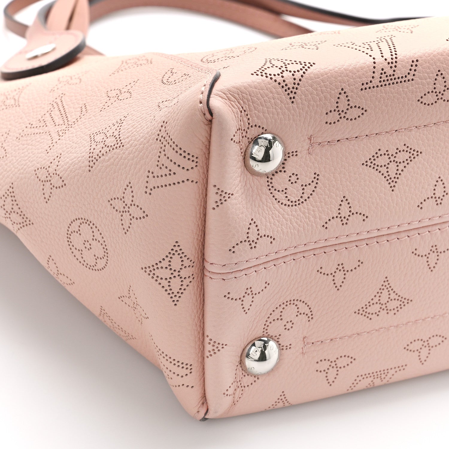Louis Vuitton Mahina Hina PM Magnolia 8 of 9