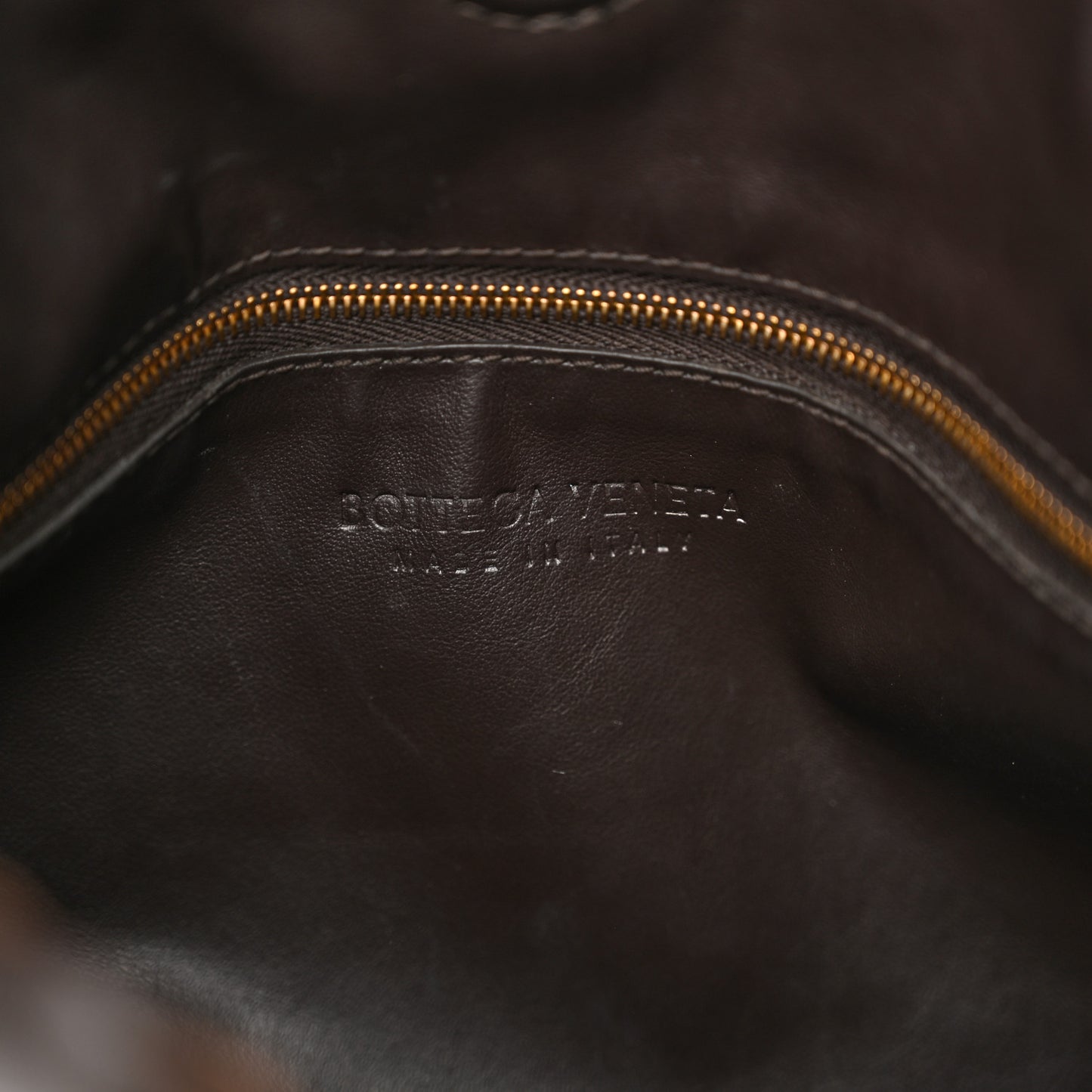 Calfskin Intrecciato Small Hop Fondant