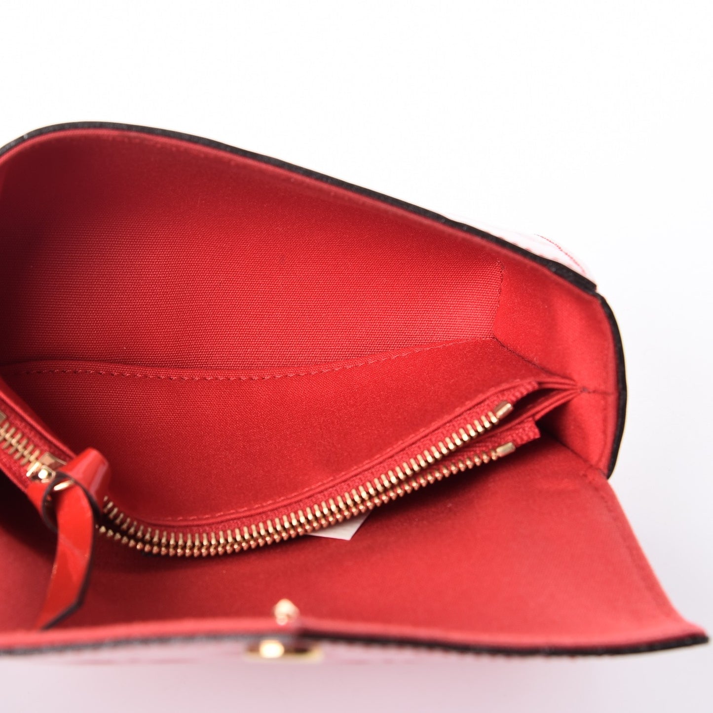 Vernis Lucie Pouch Cherry