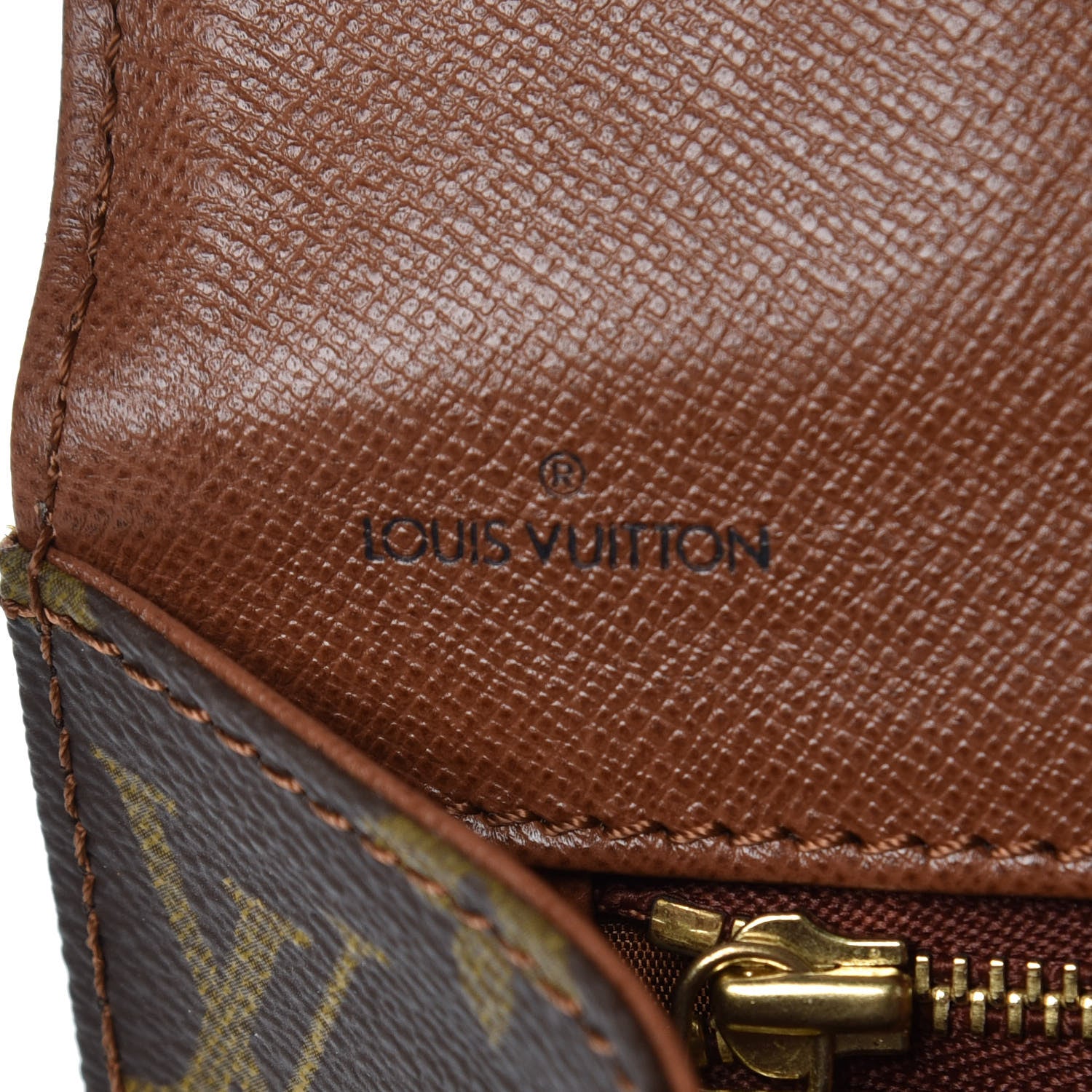Louis Vuitton Monogram Pochette Dame 26 6 of 9