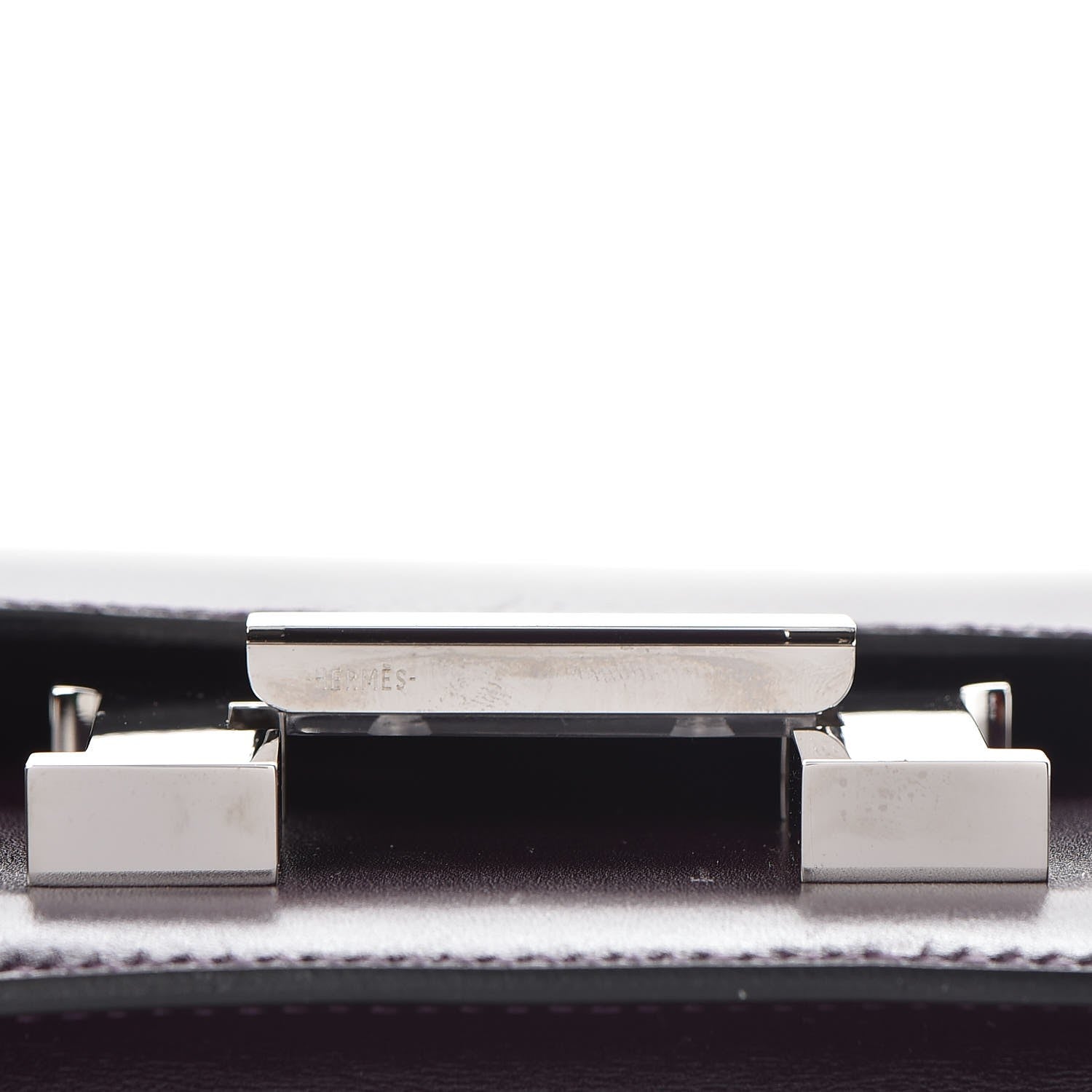 Hermes Box Constance 18 Raisin 8 of 18