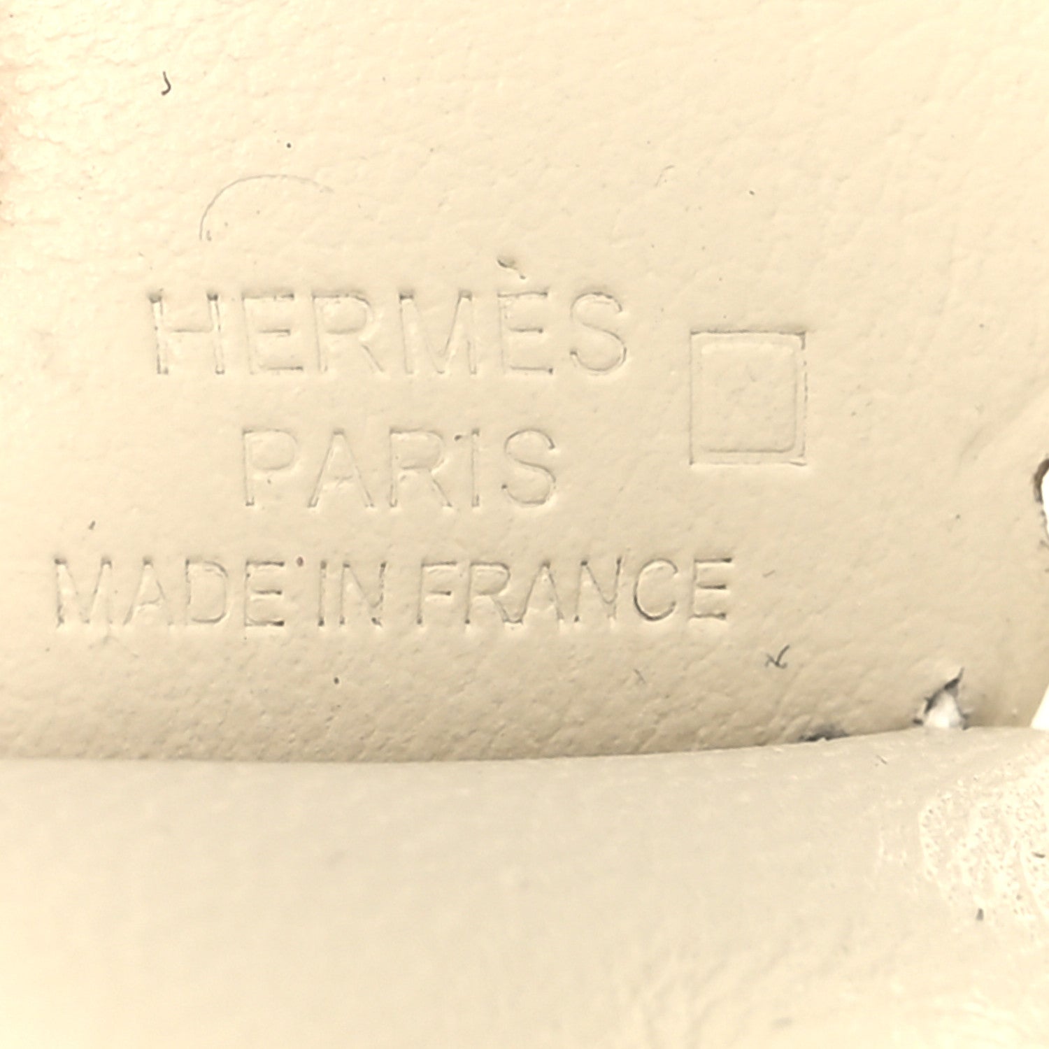 Hermes Milo Lambskin Matte Alligator Touch Grigri Rodeo Pegase Horse Bag Charm PM Craie Nata Beton 3 of 4