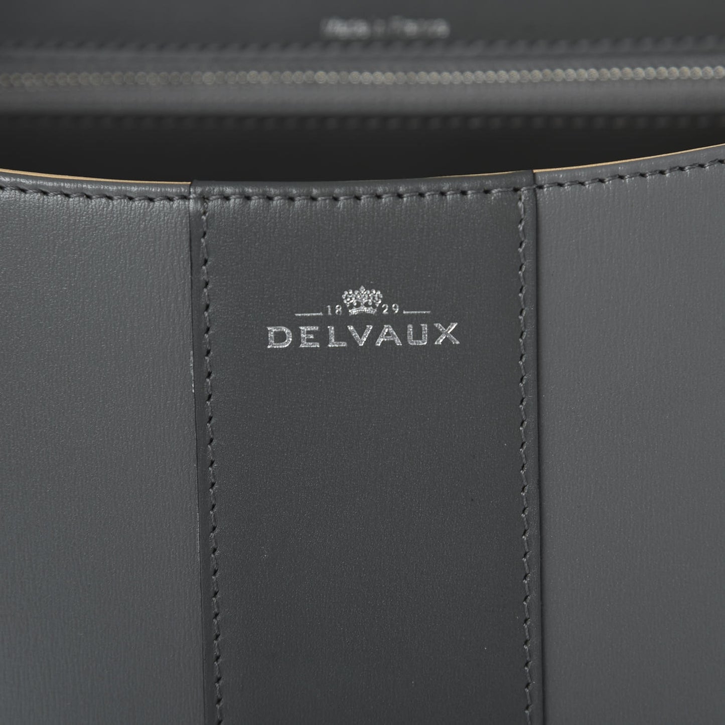 Box Calfskin Brillant MM Satchel Dark Grey
