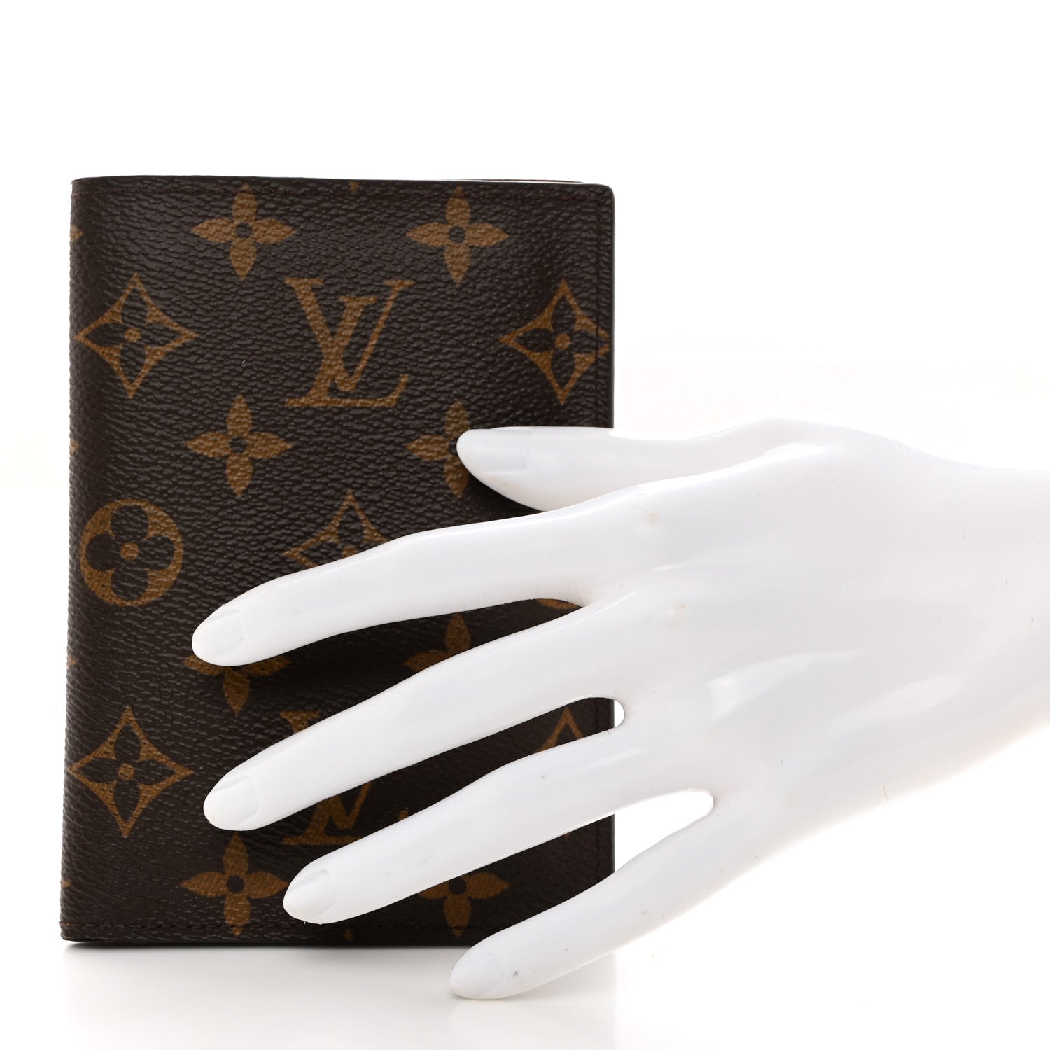 Louis Vuitton Monogram Passport Cover 2 of 6
