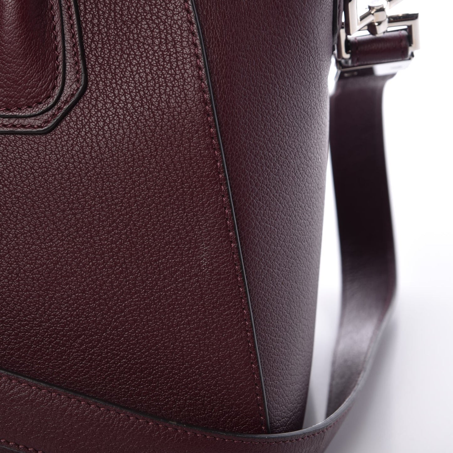 Sugar Goatskin Small Antigona Aubergine