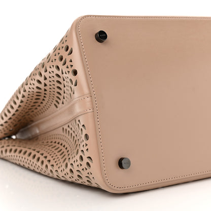 Alaia Calfskin Vienne Mina 32 Bag Sandy 9 of 12