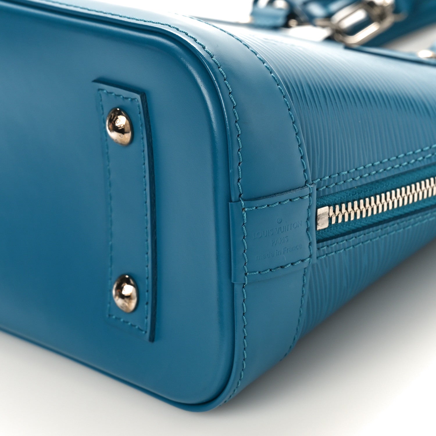 Louis Vuitton Epi Alma BB Cyan 8 of 8