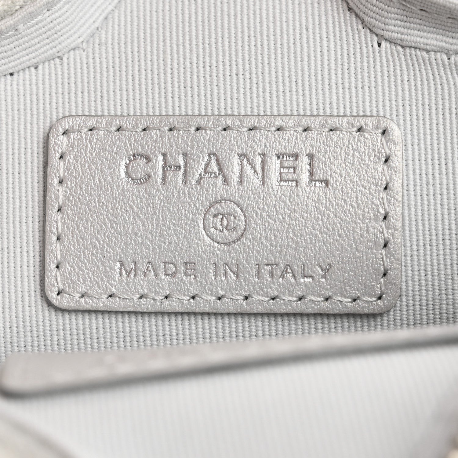 Chanel Metallic Lambskin Walk Of Fame Star Clip On Coin Purse Silver 6 of 7