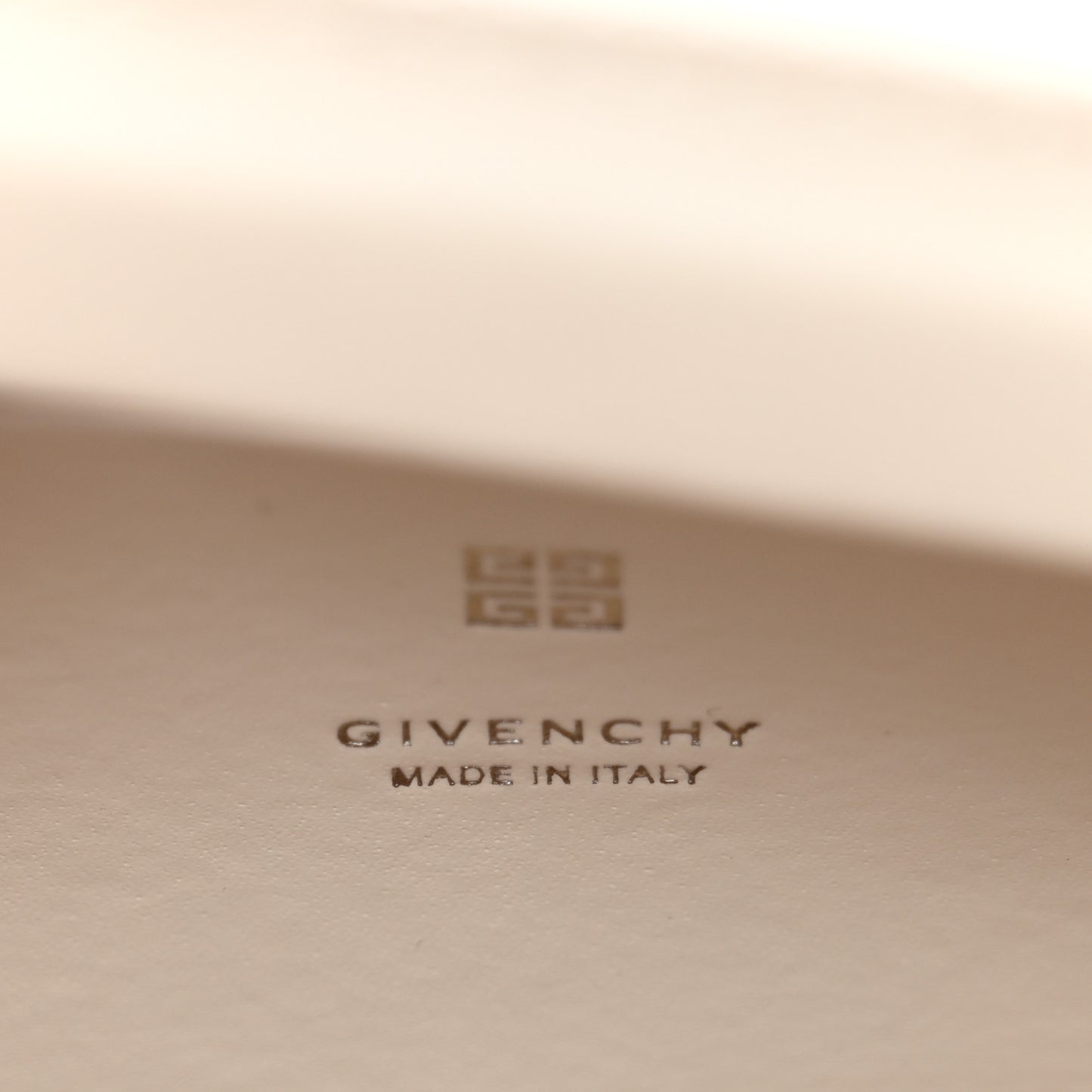 Box Calfskin Toy Antigona Ivory Natural Beige