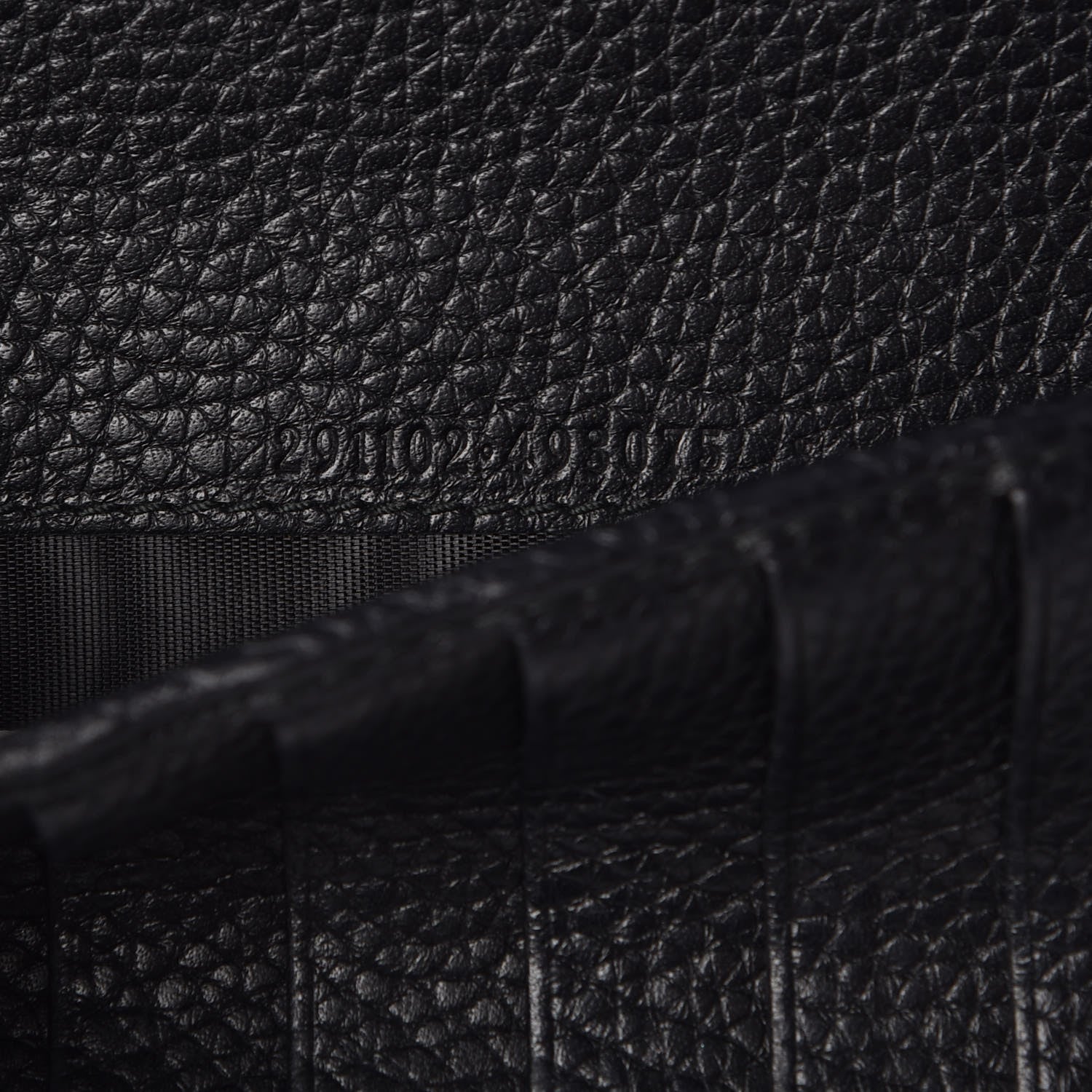 Gucci Calfskin Soho Zip Around Wallet Black 7 of 7
