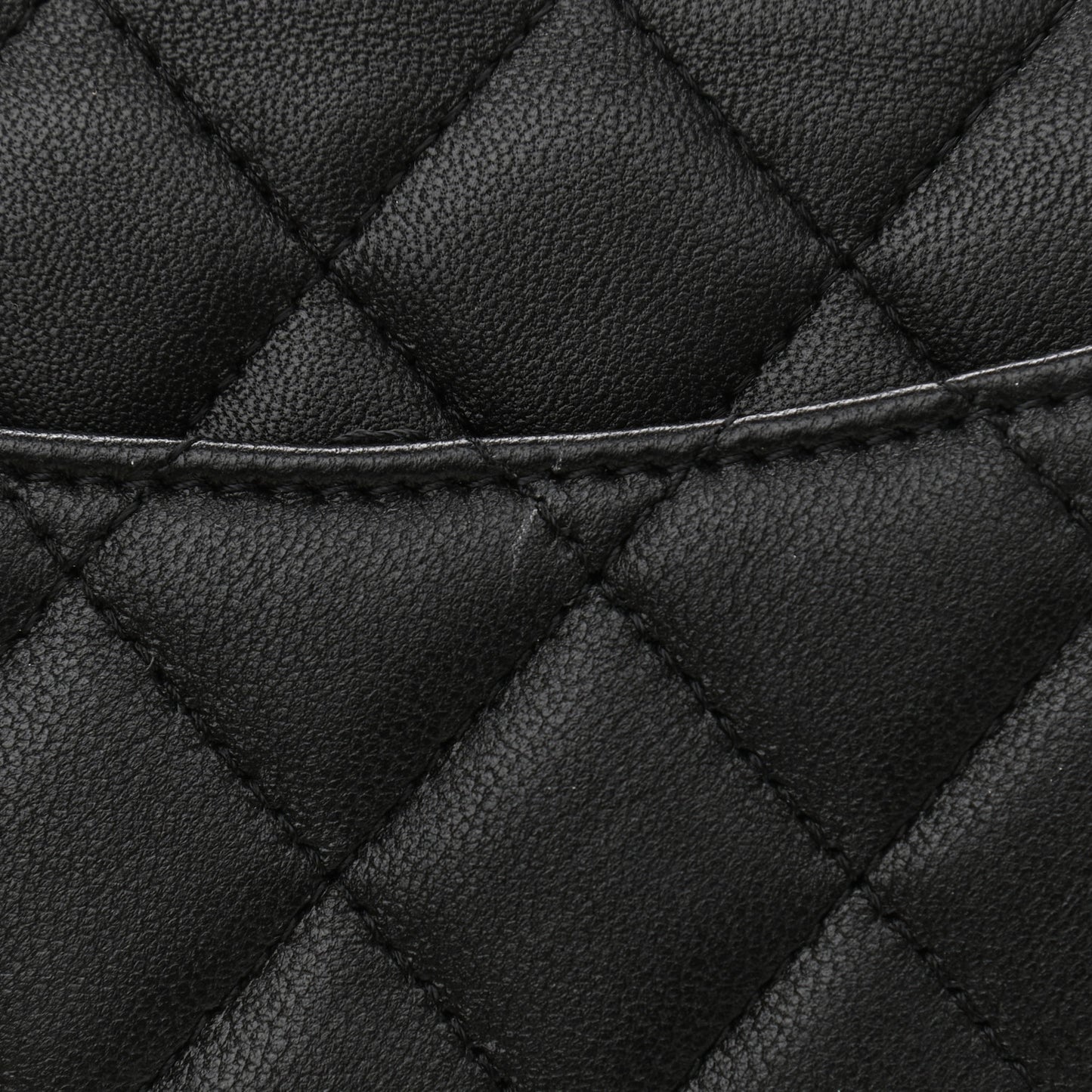 Lambskin Quilted Pearl Wallet On Chain WOC Black