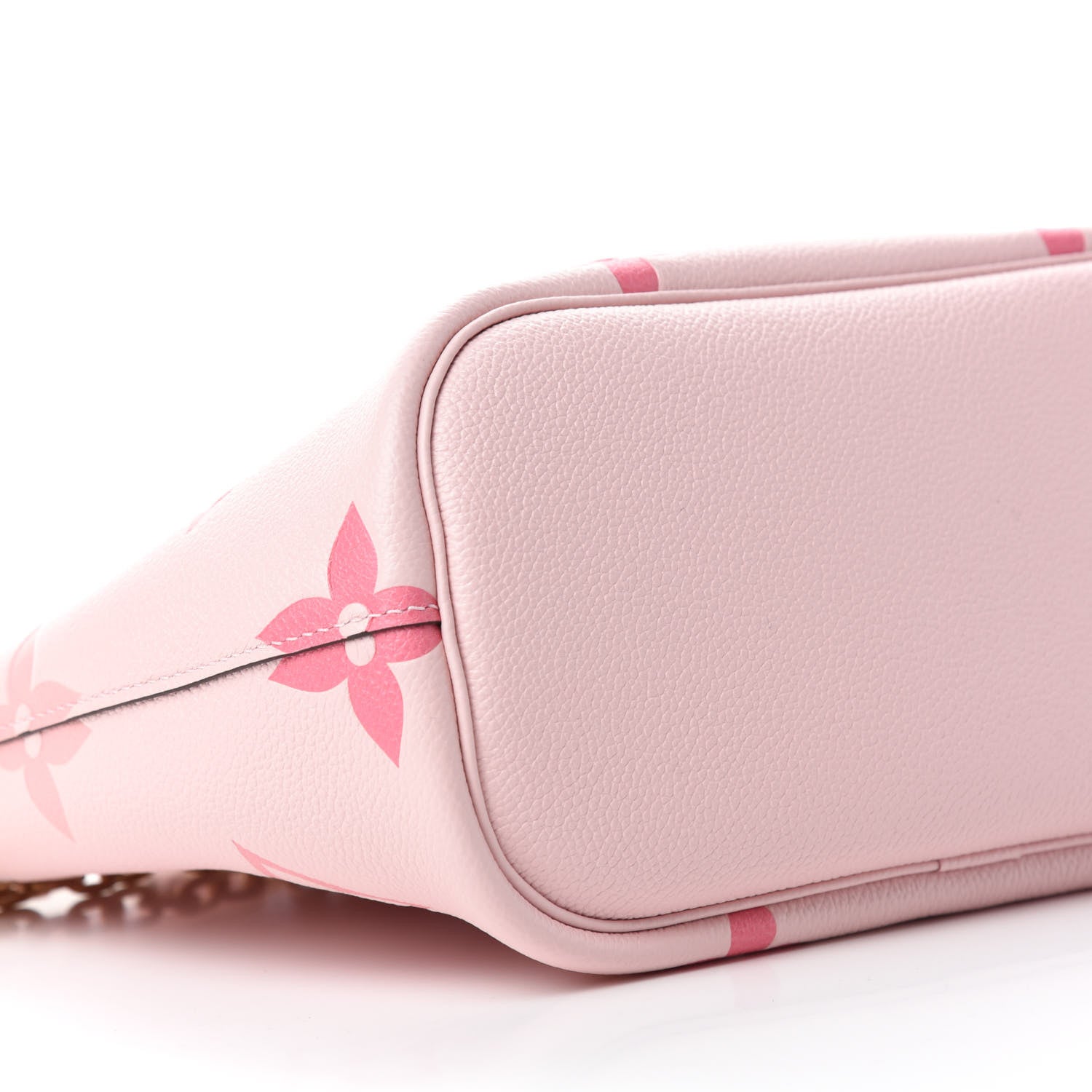 Louis Vuitton Empreinte Monogram Giant By The Pool Marshmallow Hobo PM Bouton De Rose 6 of 11