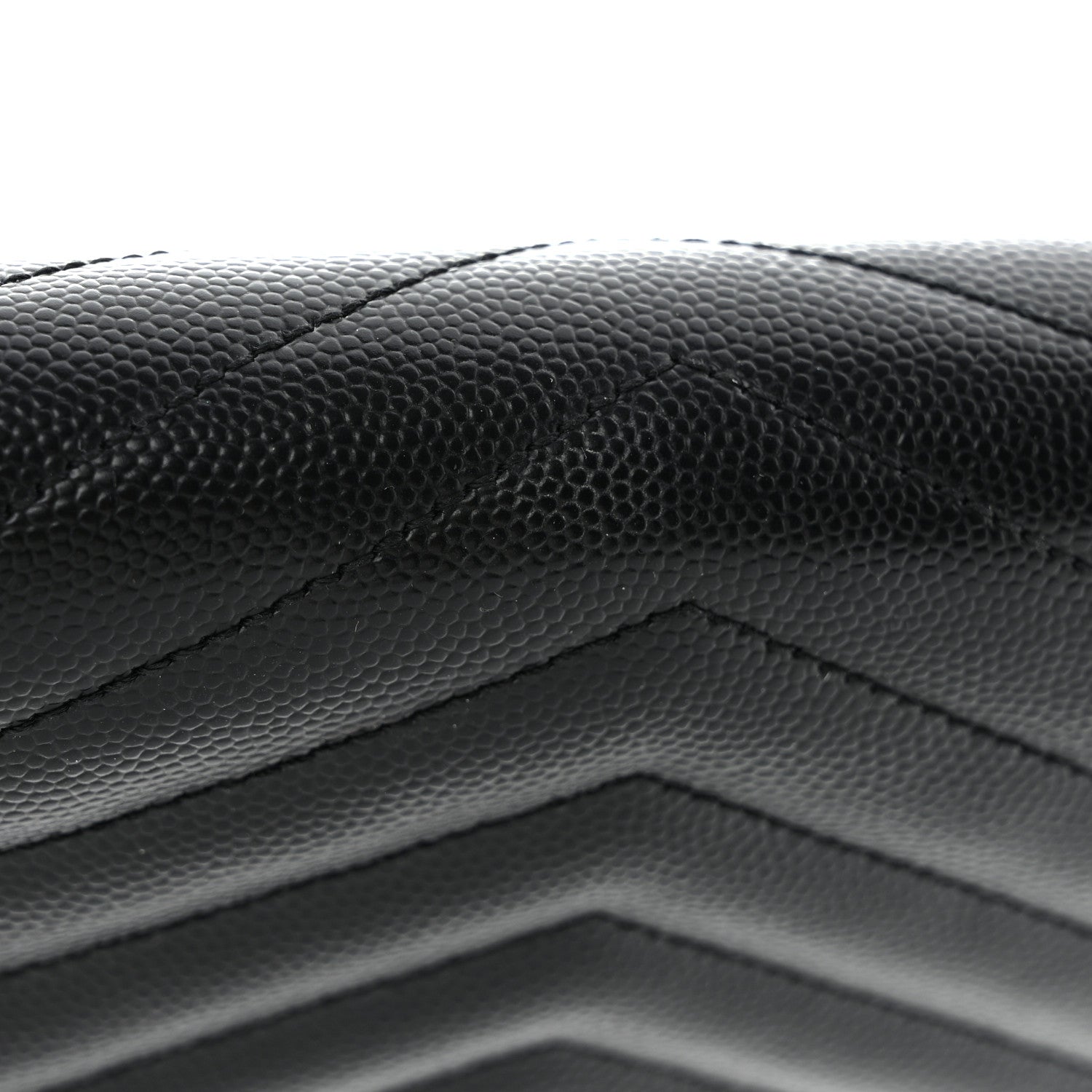 Saint Laurent Grain De Poudre Matelasse Chevron Monogram Flap Wallet Black 11 of 12