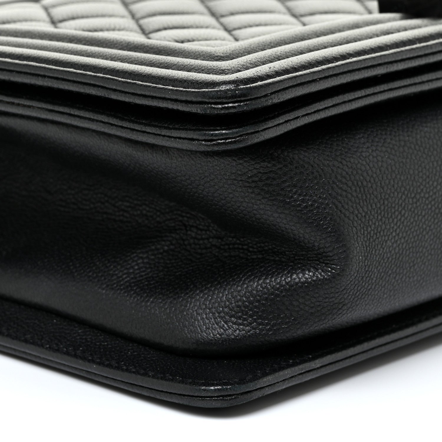 Chanel Caviar Quilted Medium Boy Flap So Black 9 of 13