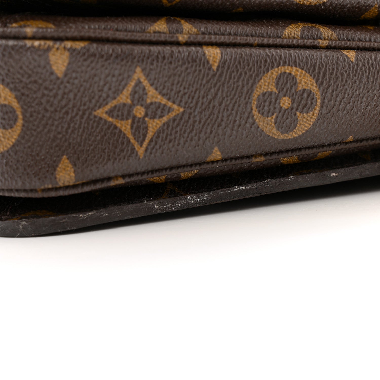 Louis Vuitton Monogram Pochette Metis 10 of 18