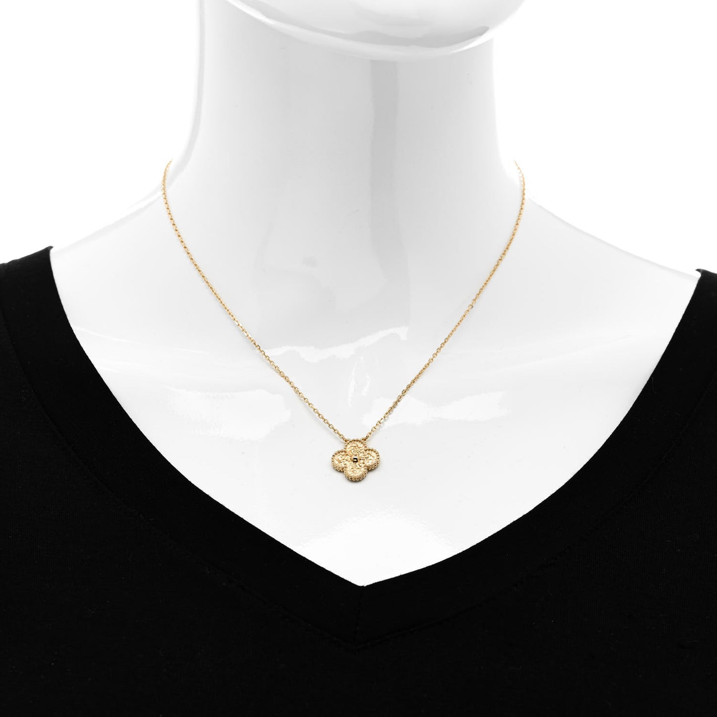 18K Yellow Gold Vintage Alhambra Pendant Necklace