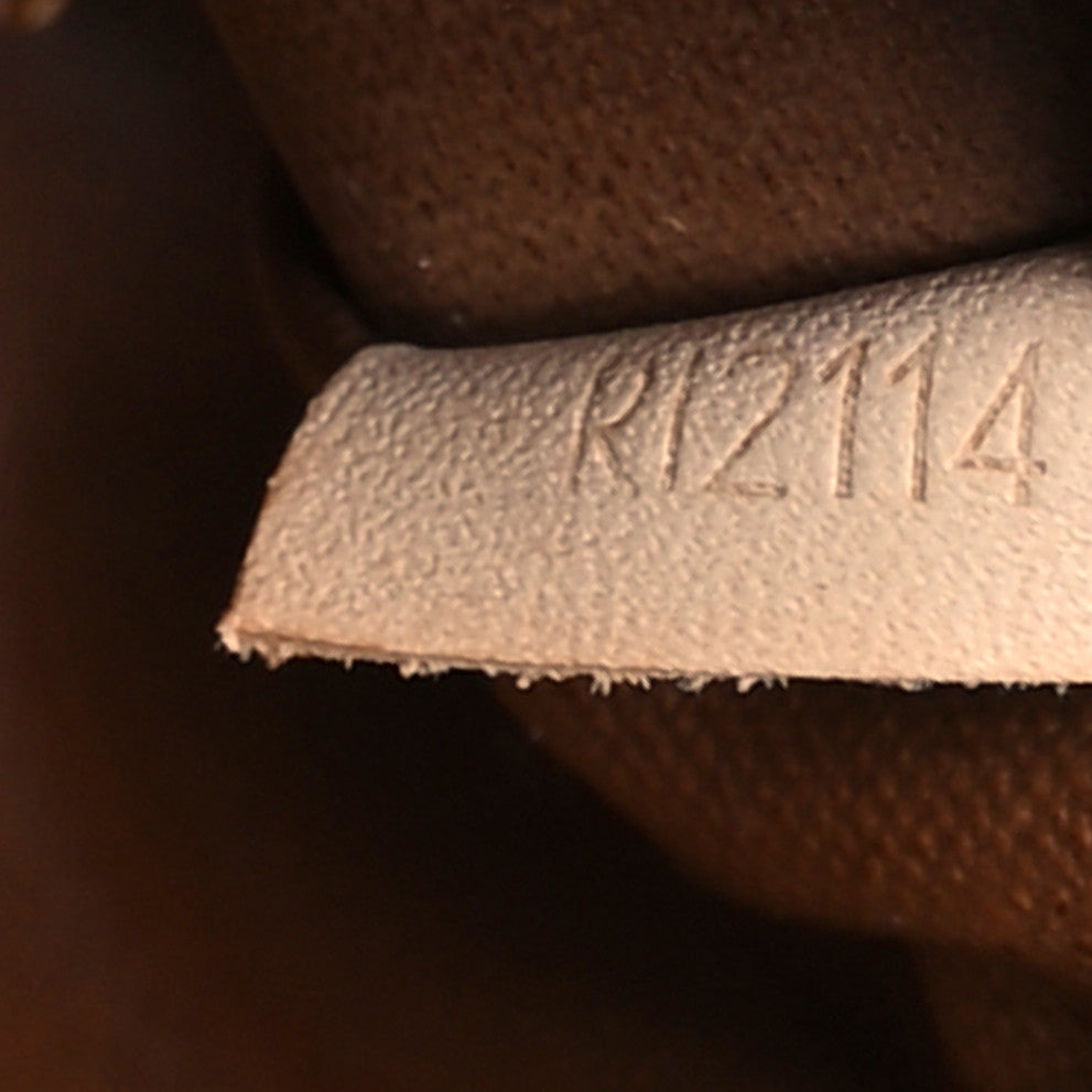 Louis Vuitton Monogram Toiletry Bag 25 7 of 13