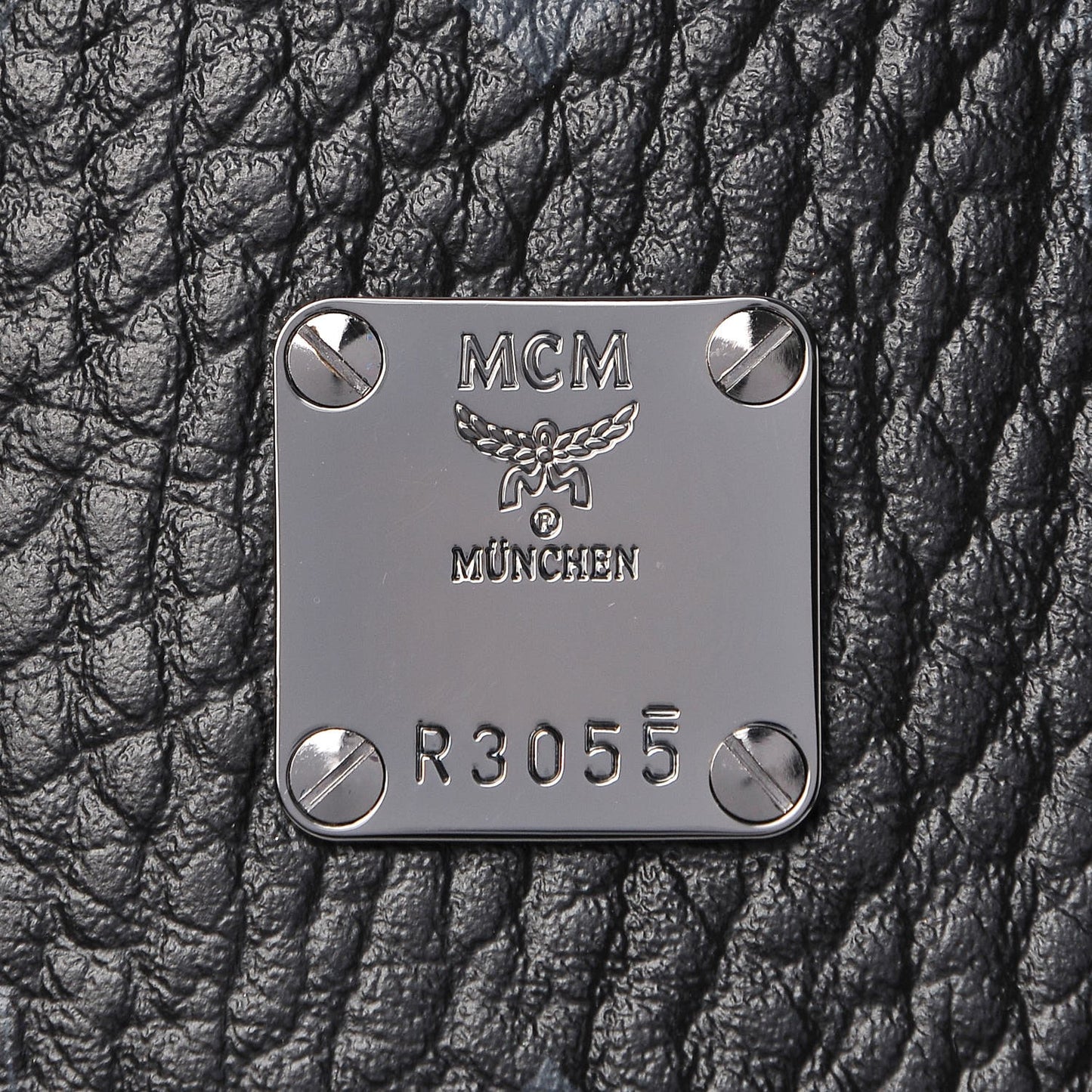 Visetos Medium Anya Zip Top Shopper Tote Black