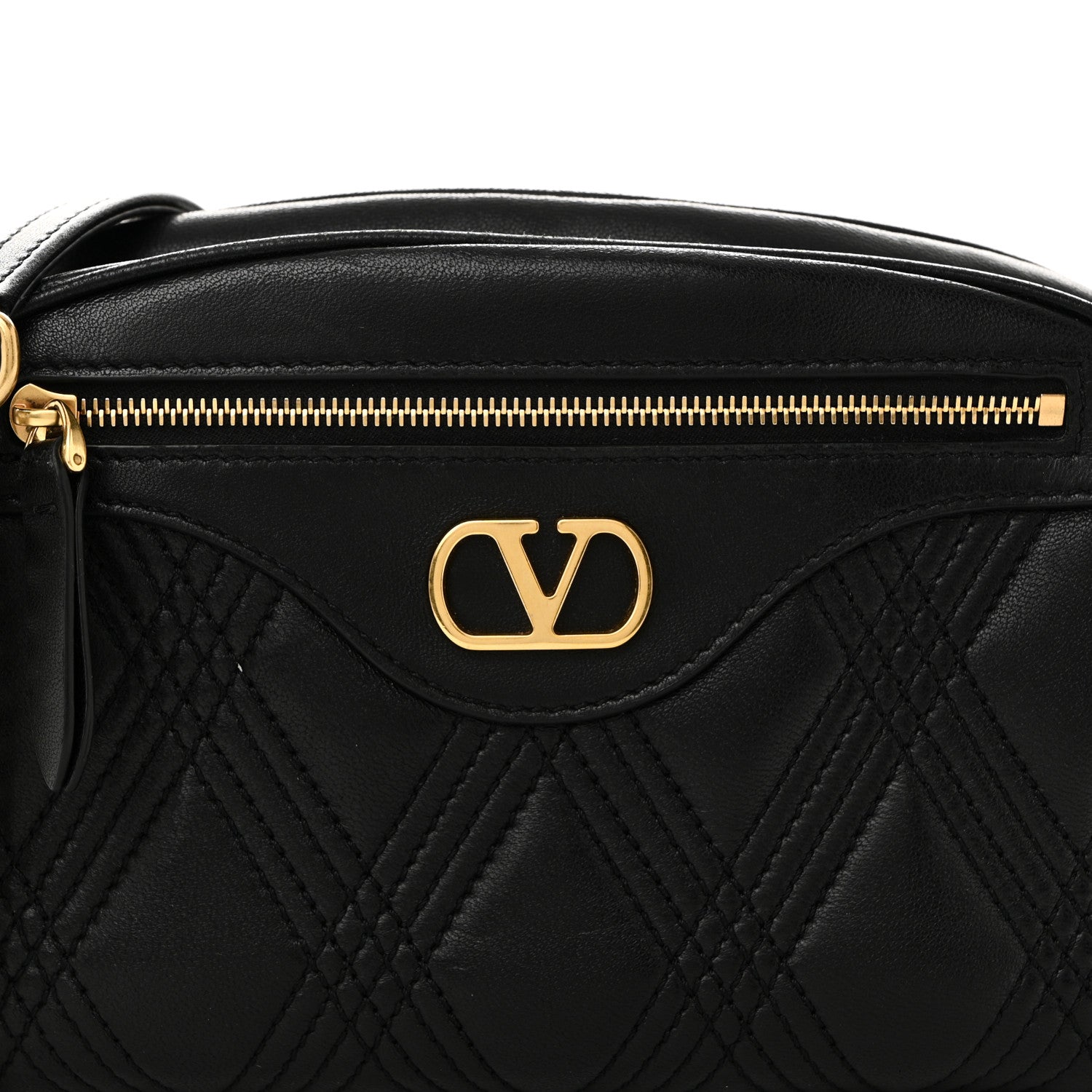 Valentino Garavani Nappa Medium Quiltie 67 Shoulder Bag Black 7 of 9