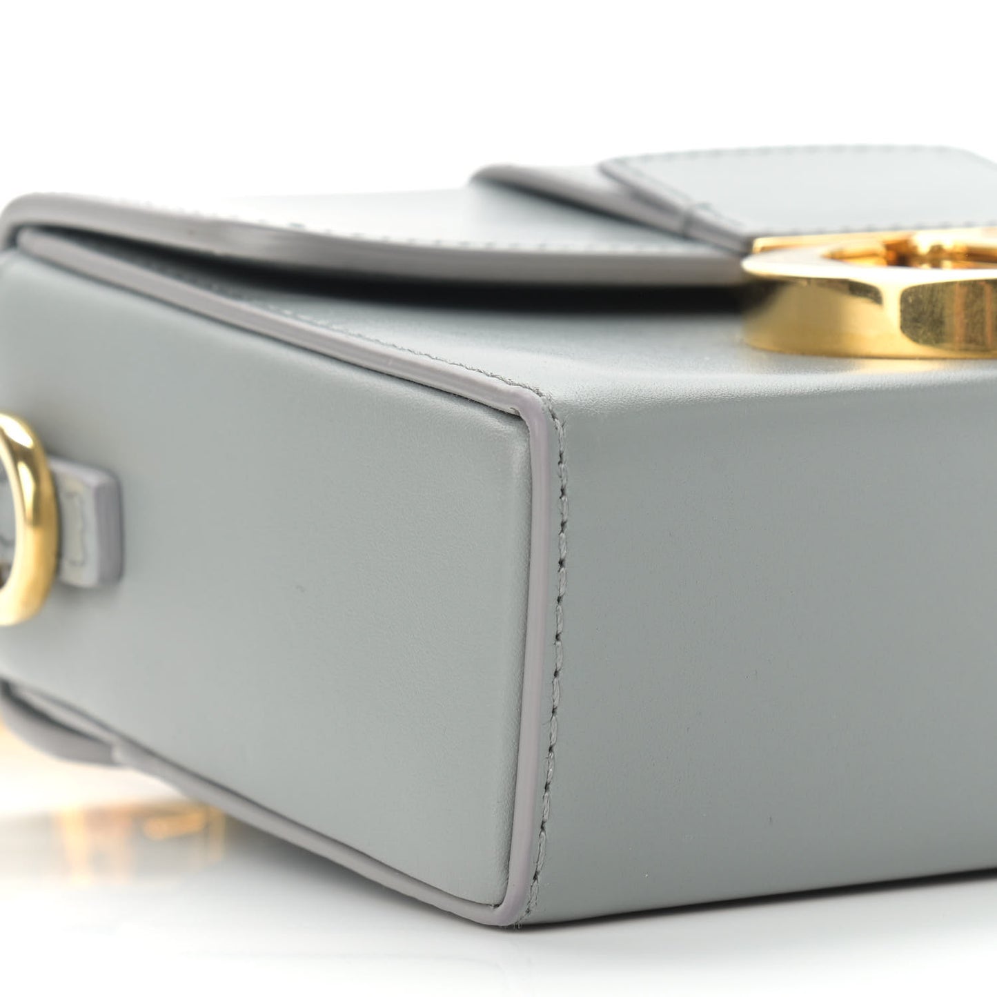 Box Calfskin 30 Montaigne Box Bag Gray