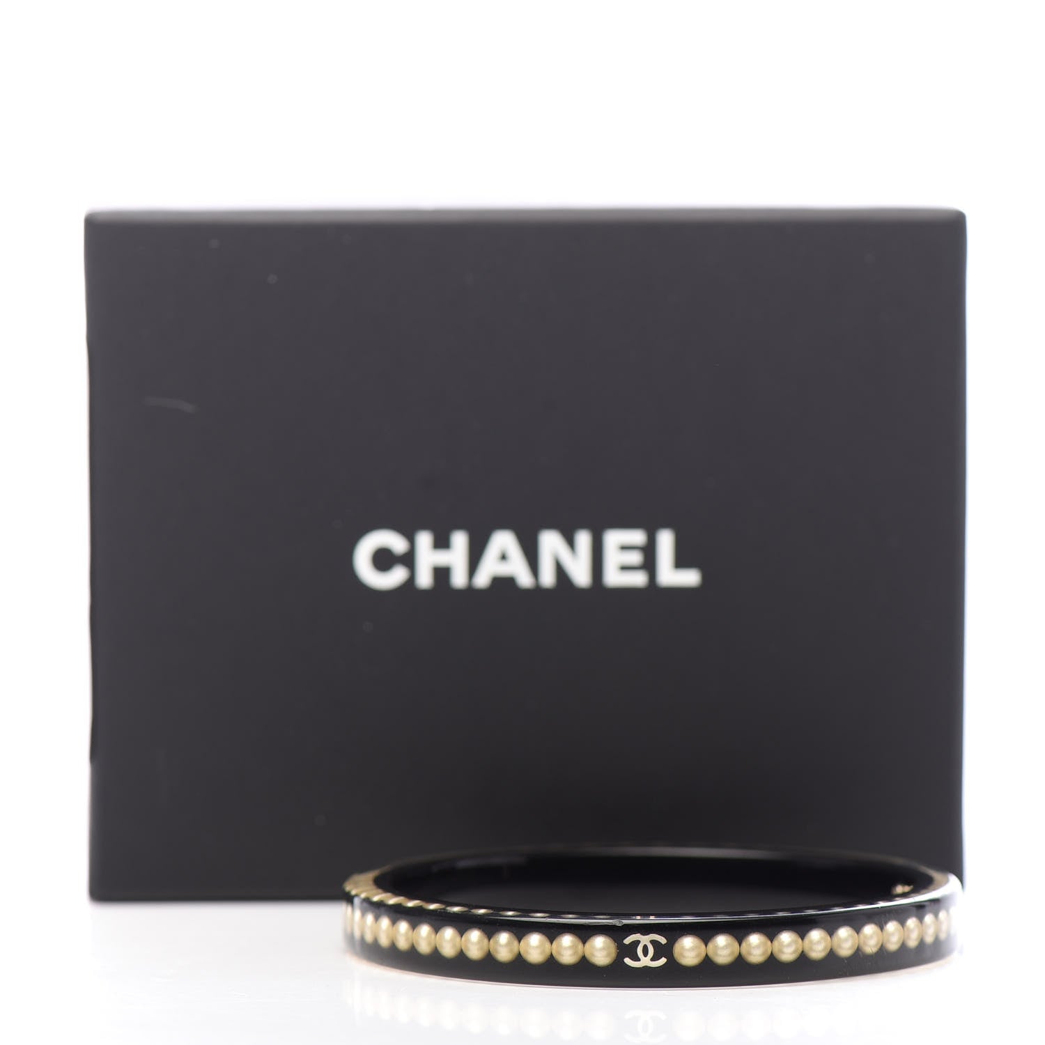 Chanel Resin Pearl CC Bangle Black 5 of 5