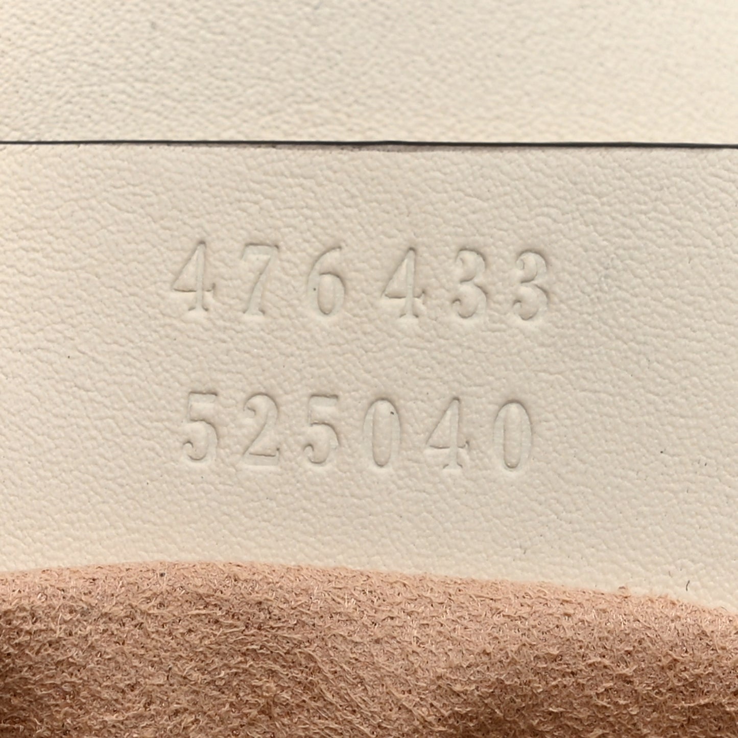 Calfskin Matelasse Super Mini GG Marmont Shoulder Bag White