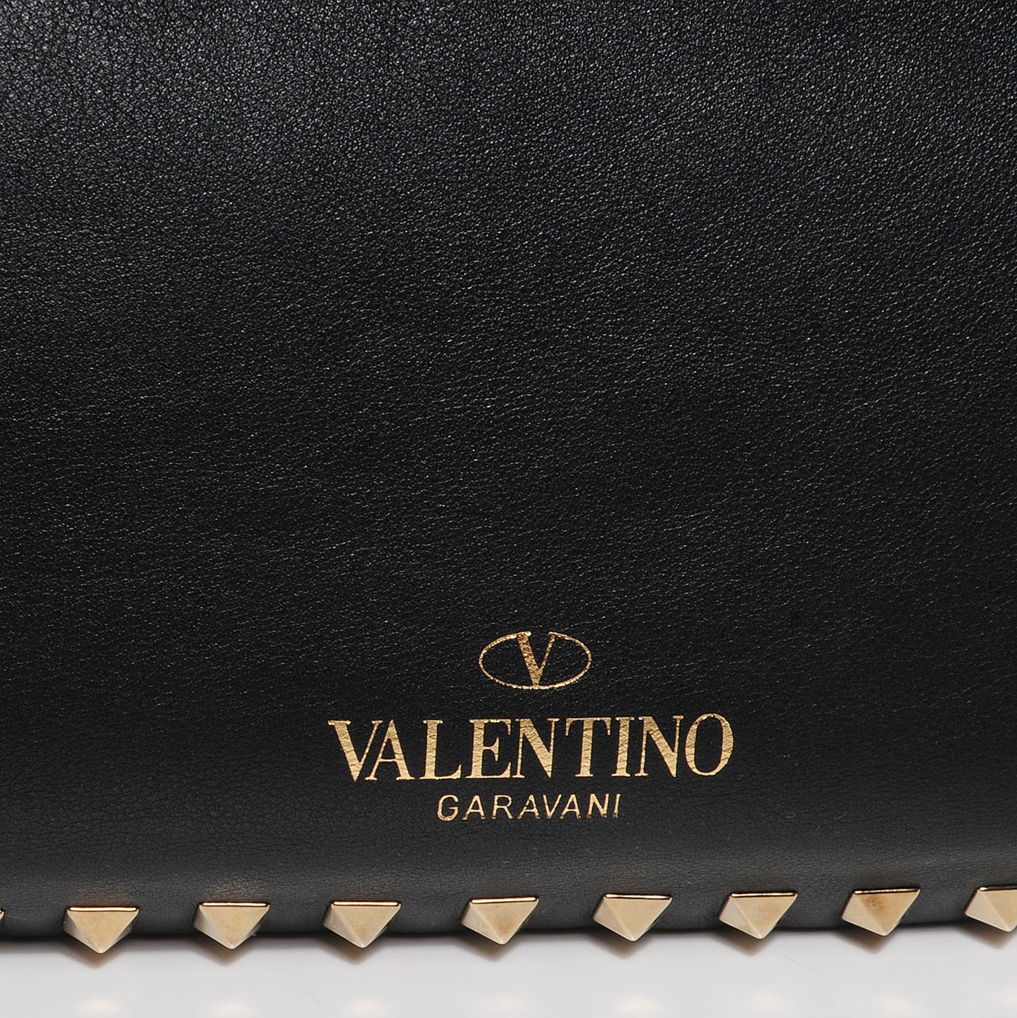 Vitello Medium Rockstud Tote Black