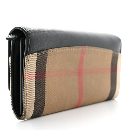 Burberry Wallet 3 of 17