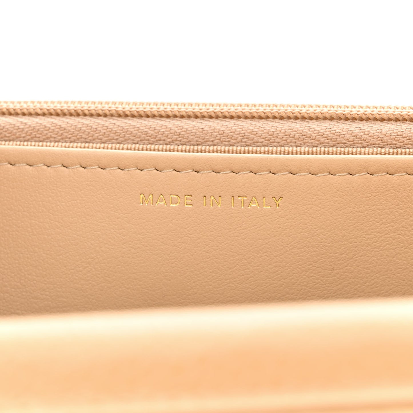 Caviar Quilted Wallet On Chain WOC Beige