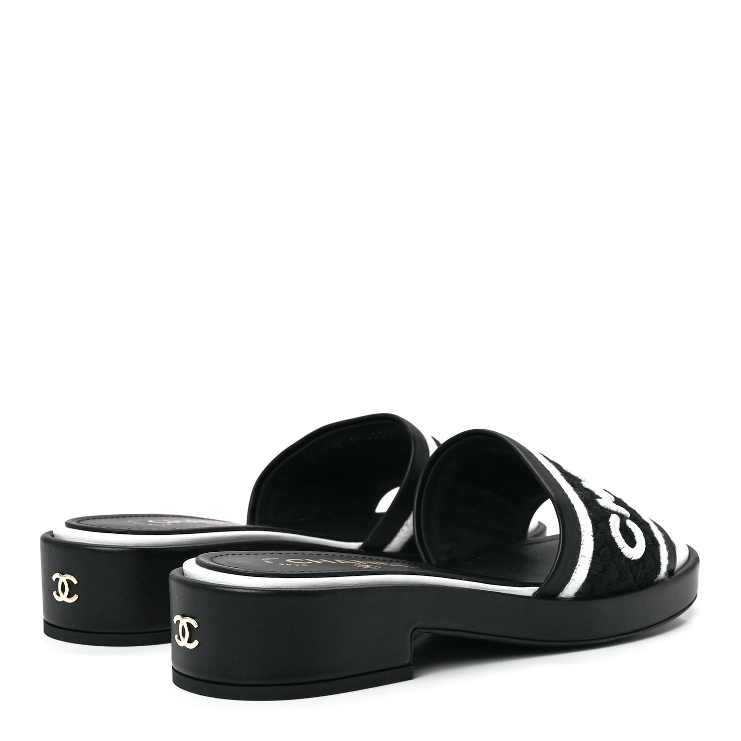 Lambskin Embroidered CC Mule Sandal 38 Black White