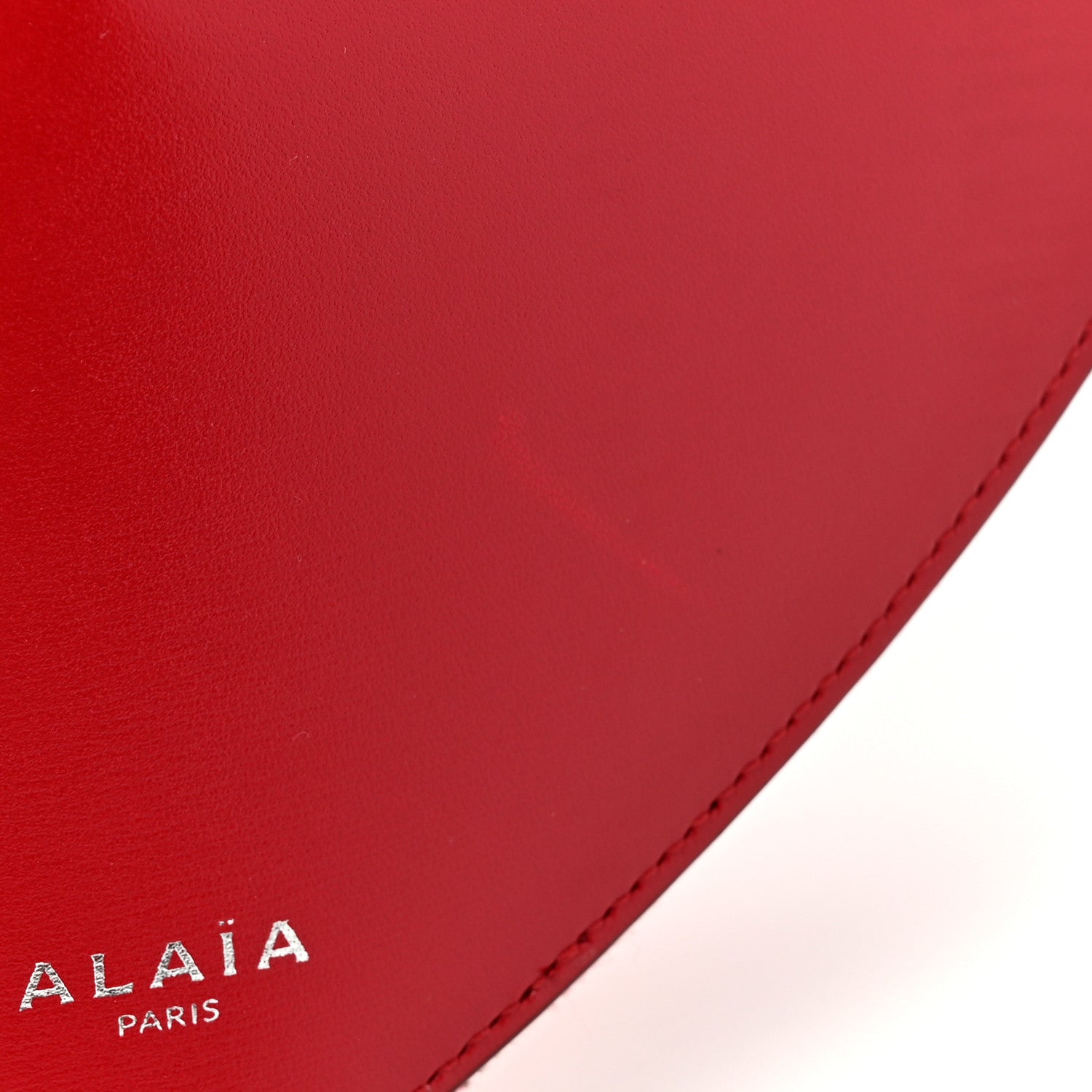 Alaia Lux Calfskin Le Coeur Bag Lacquer Red 10 of 10