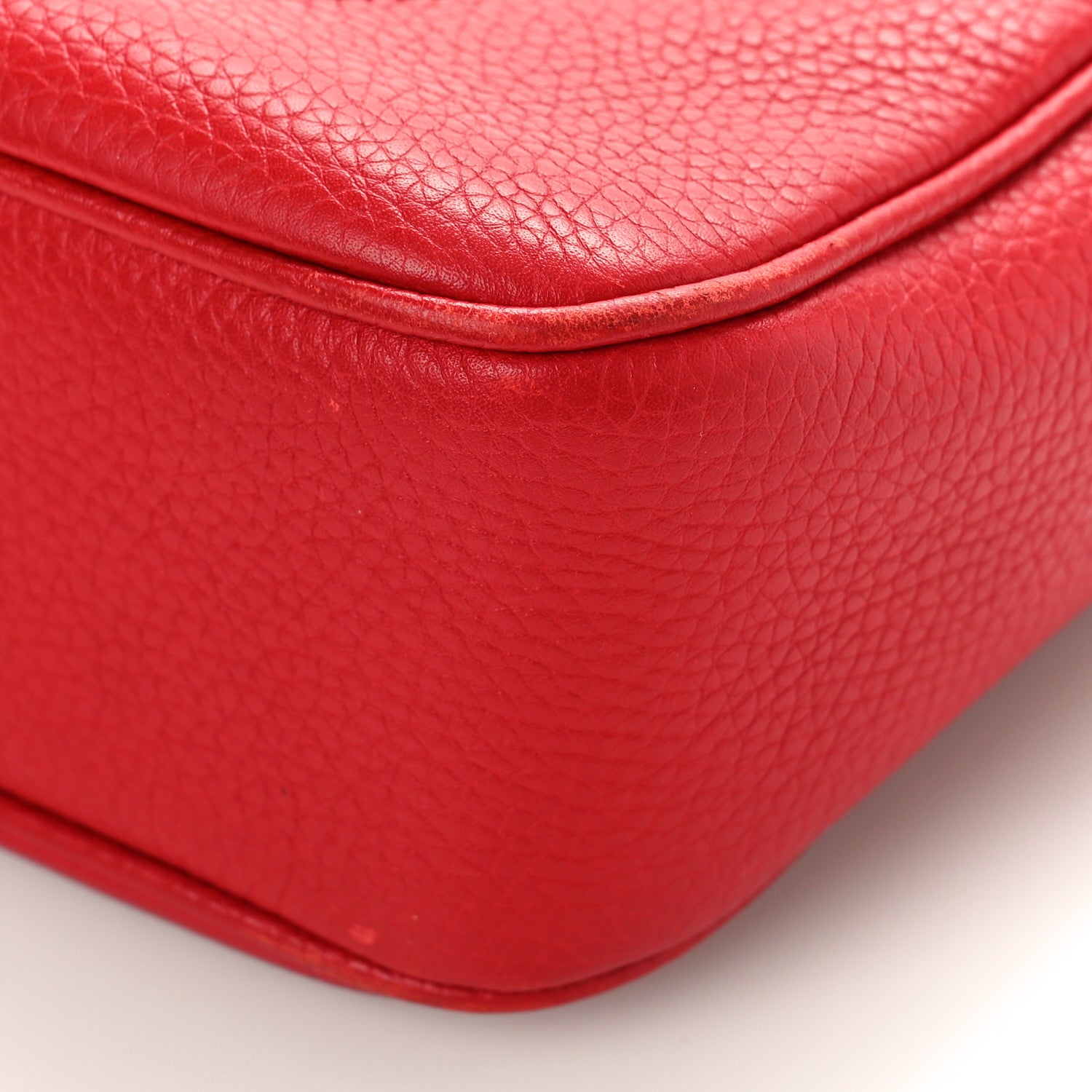 Gucci Pebbled Calfskin Small Soho Disco Bag Tabasco Red 10 of 10