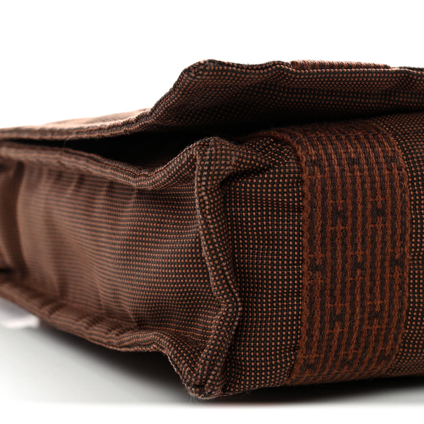 Canvas Herline Messenger Bag Brown