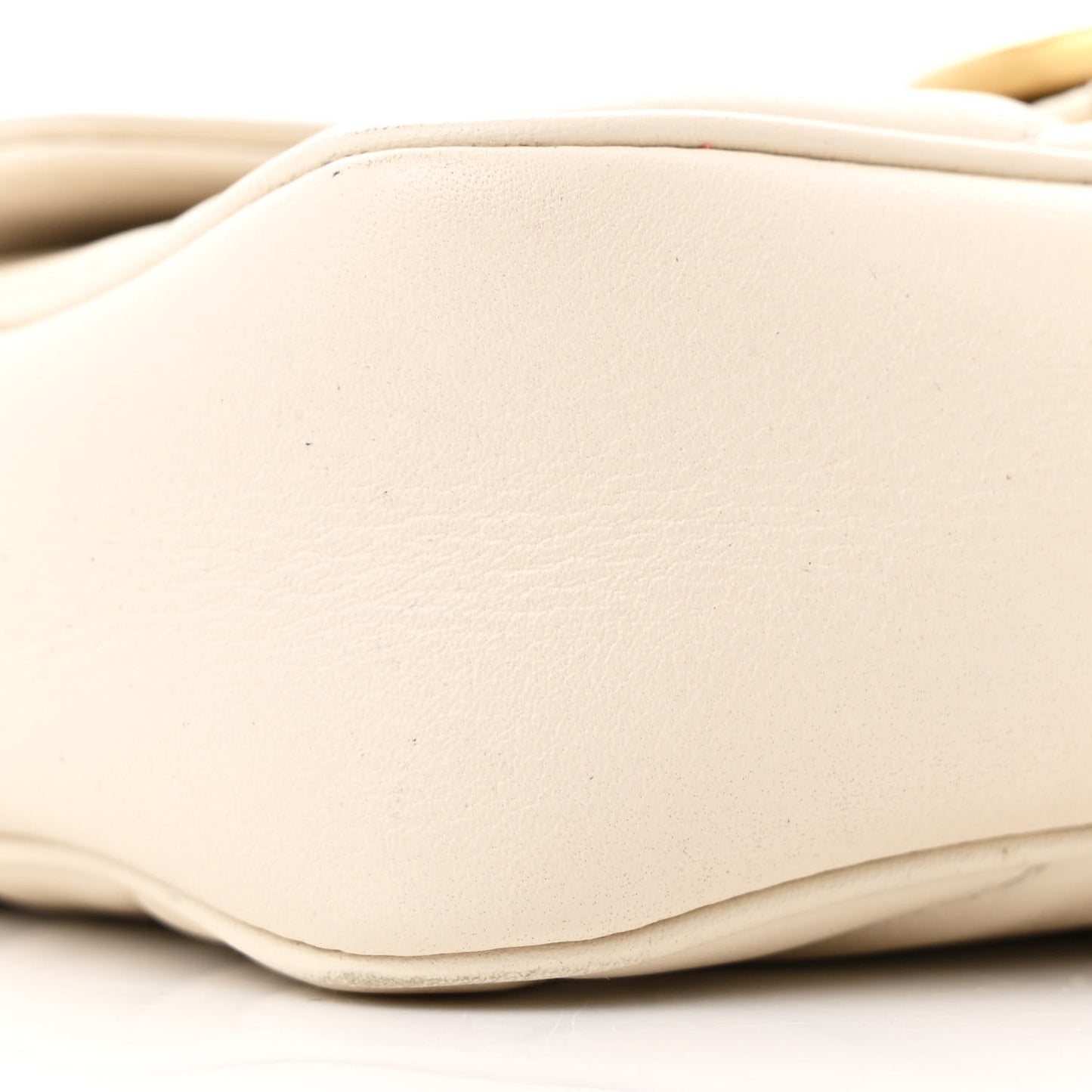 Calfskin Matelasse Super Mini GG Marmont Shoulder Bag White