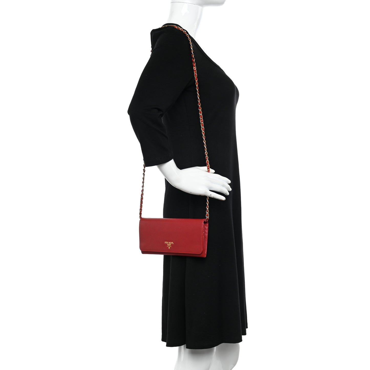 Saffiano Metal Oro Chain Wallet Fuoco