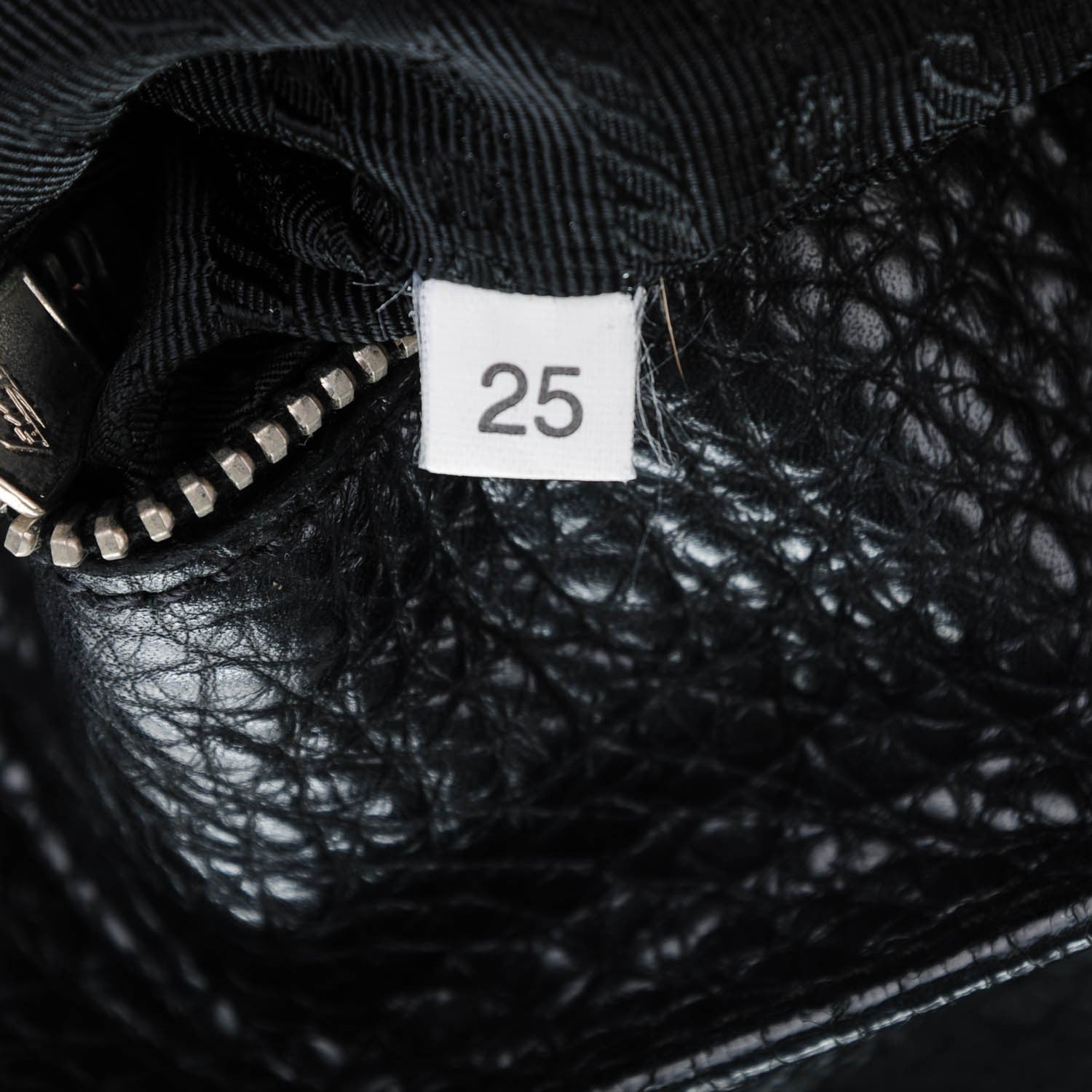 Prada Vitello Daino Shoulder Bag Nero Black 7 of 7