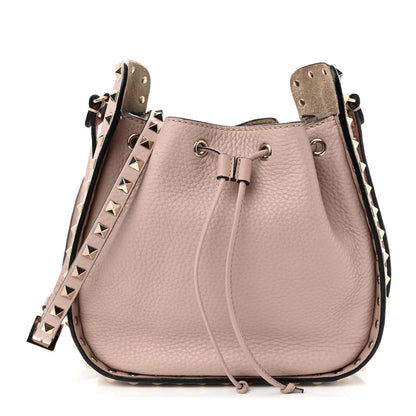 Valentino Garavani Grained Calfskin Rockstud Bucket Bag Poudre 1 of 10