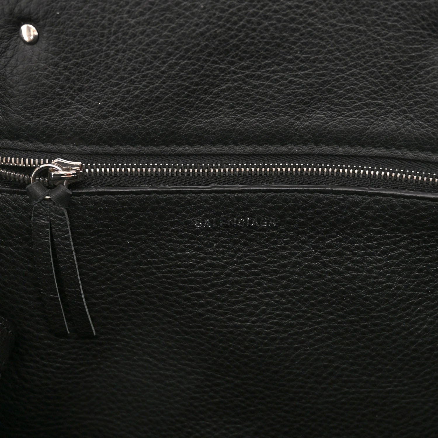 Balenciaga Veau Papier A6 Zip Around Tote Black 6 of 9