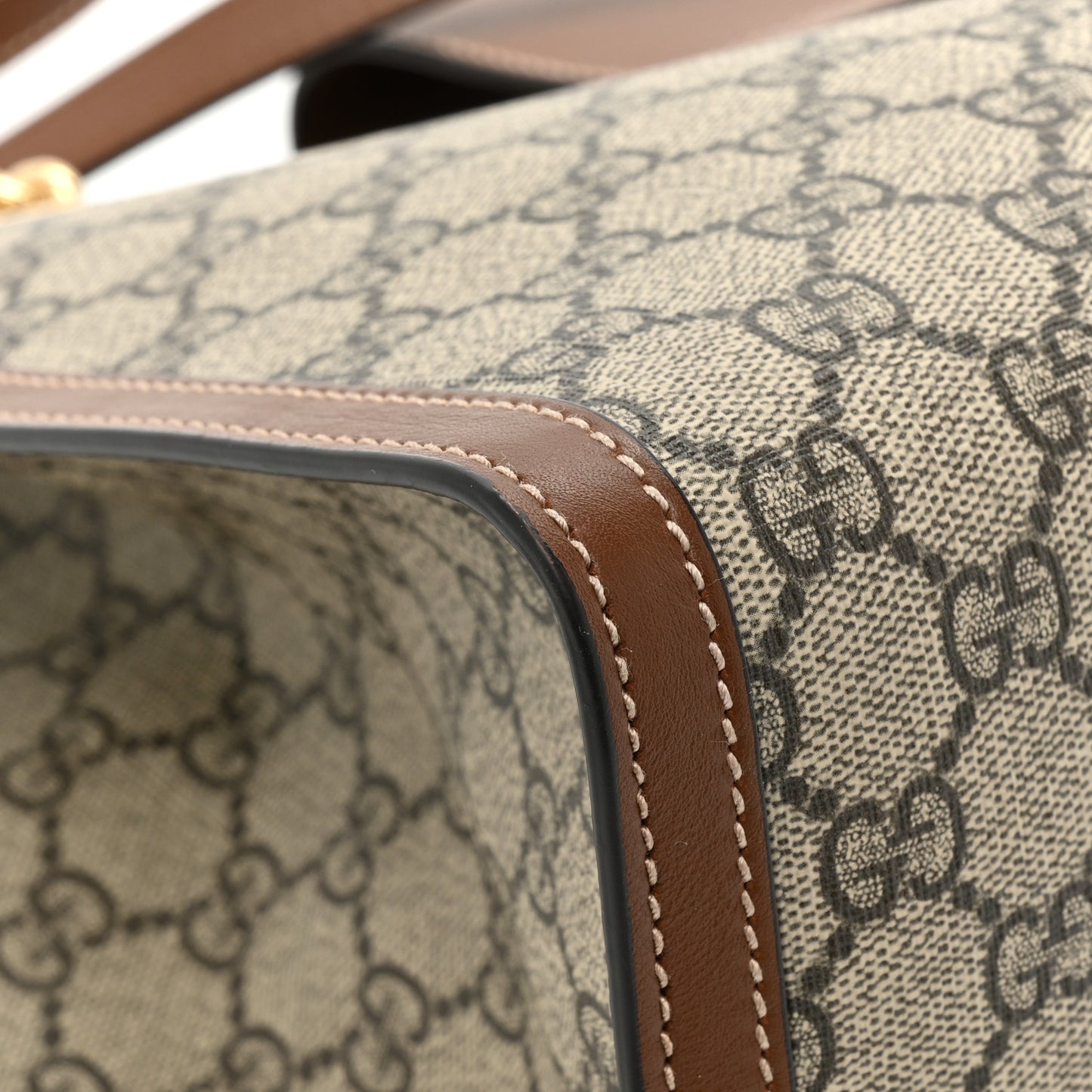 GG Supreme Monogram Medium Padlock Tote Beige Cuir