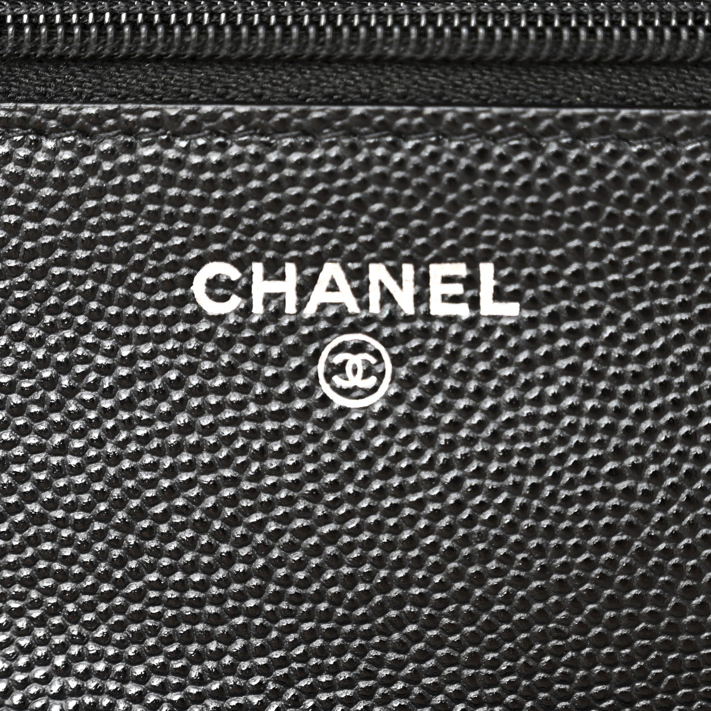 Caviar Quilted Crystal CC Wallet On Chain WOC Black