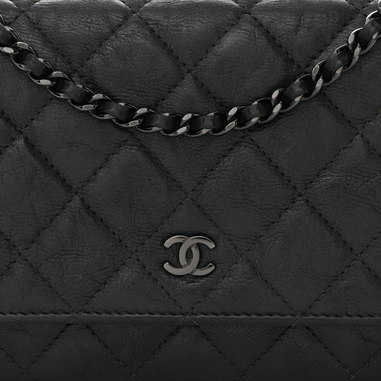 Crumpled Calfskin Quilted Wallet On Chain WOC So Black